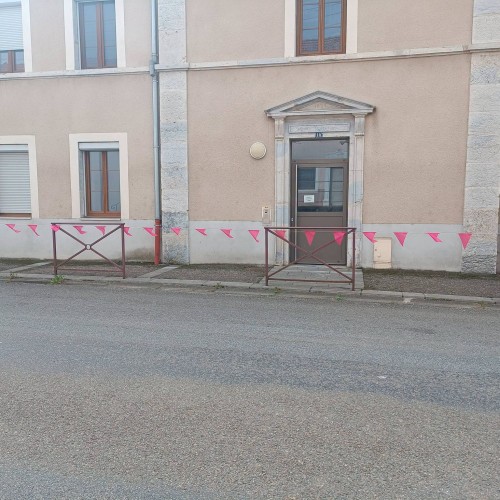 Nos villages se parent de rose pour Octobre Rose ! — photo 8 sur 8