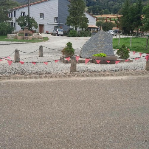 Nos villages se parent de rose pour Octobre Rose ! — photo 5 sur 8