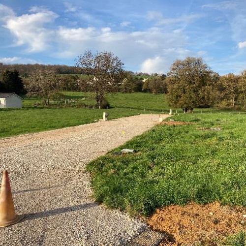 Photo : TERRAIN À BÂTIR À ANTEUIL 